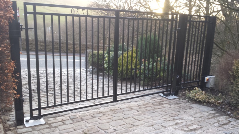 Electric gates prices Prestwich